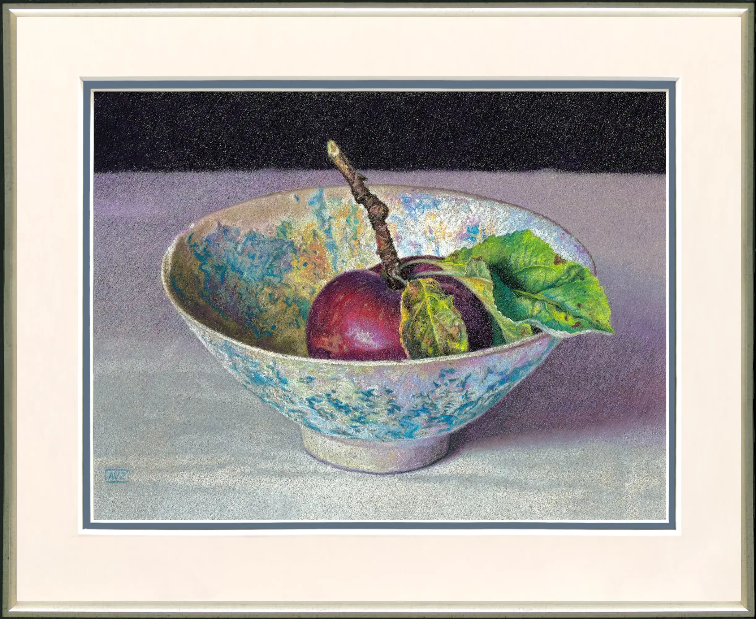 Apple in Iranian bowl