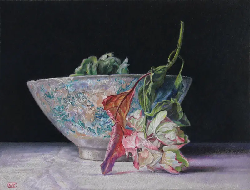Roman bowl with hydrangea by Adriana van Zoest | still life painting in pastel on pastelcarton 35 x 45 cm