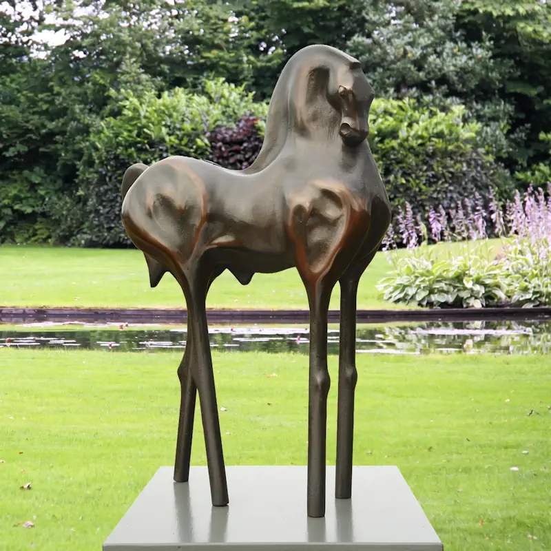 Leonardo von Anton ter Braak | tier Skulptur in Bronze Auflage 3 47 cm hoch x 3cm breit