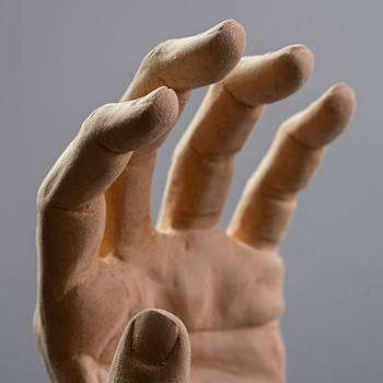 Magali van Boris Paval Conen | figuur beeld in hout unicum 126 cm hoog