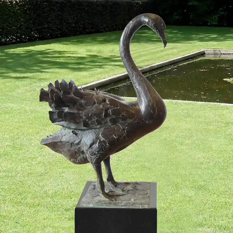 Schwarzer Schwan von Coba Koster | tier Skulptur in Bronze Auflage 10 82 cm hoch x 60 cm breit