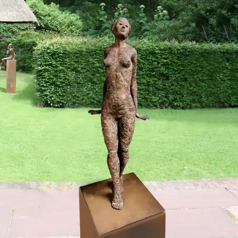 Graceful by Edward Vandaele | figure sculpture in bronze edition of 8 160 cm high