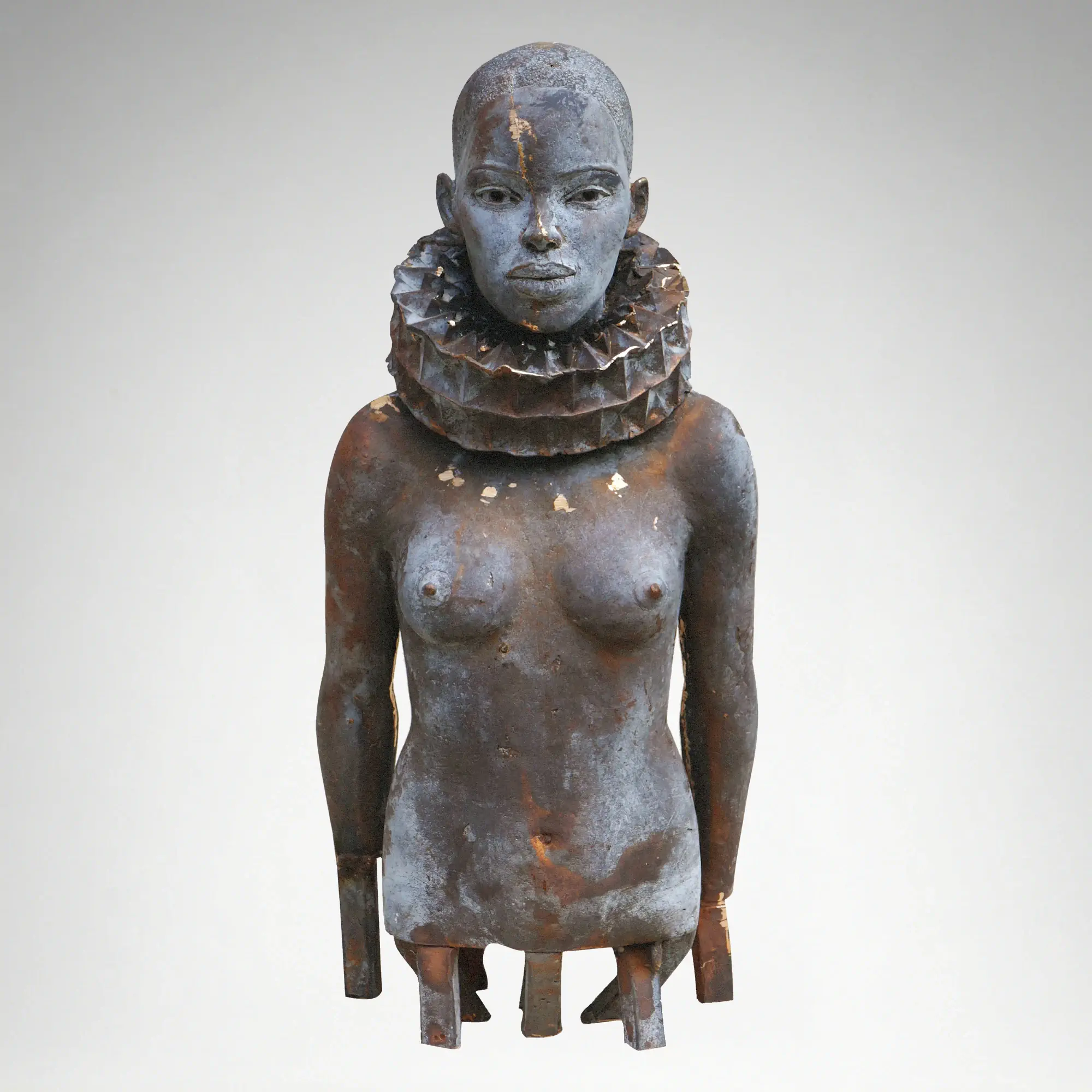 Frau mit Kragen