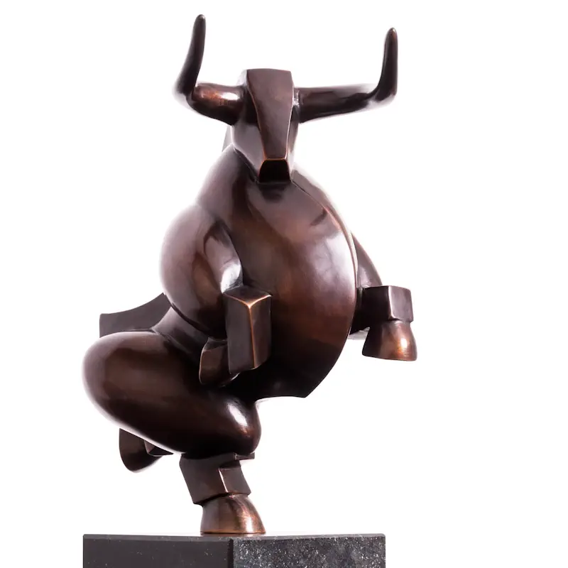 Taurus van Frans van Straaten | dieren beeld in brons oplage 8 33 cm hoog