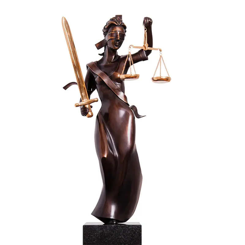 Justitia by Frans van Straaten | figure sculpture in bronze edition of 8 55 cm high
