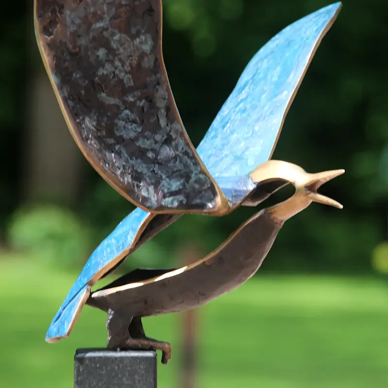 As cold as ice von Leon Veerman | tier Skulptur in Bronze Auflage 8 143 cm hoch
