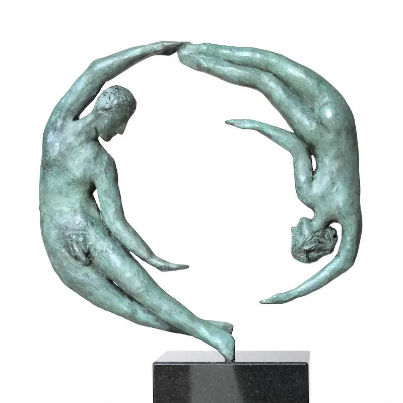 Amore by Marion Visione | figure sculpture in bronze edition of 10 42 cm high