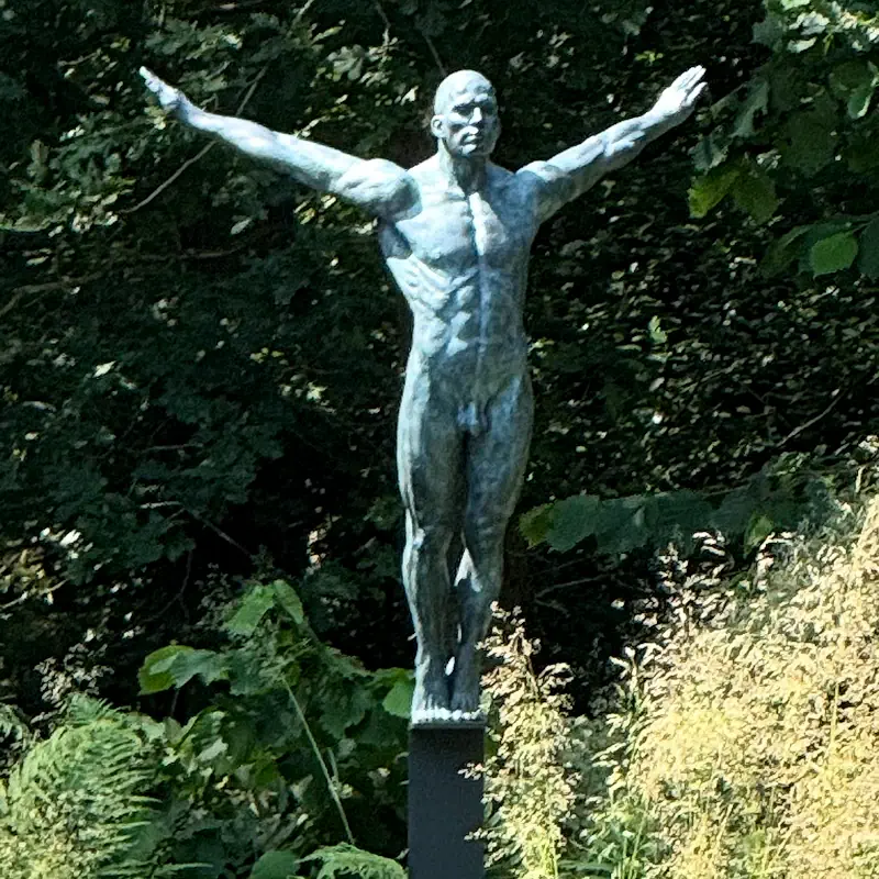Angelo by Philippe Timmermans | figure sculpture in bronze edition of 8 230 cm high