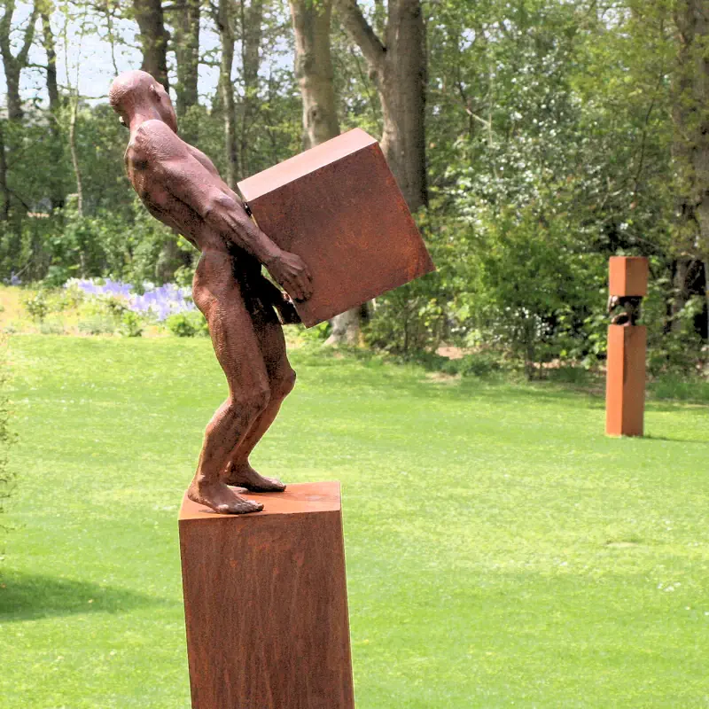 Fata obstant by Philippe Timmermans | figure sculpture in bronze edition of 8 174 cm high