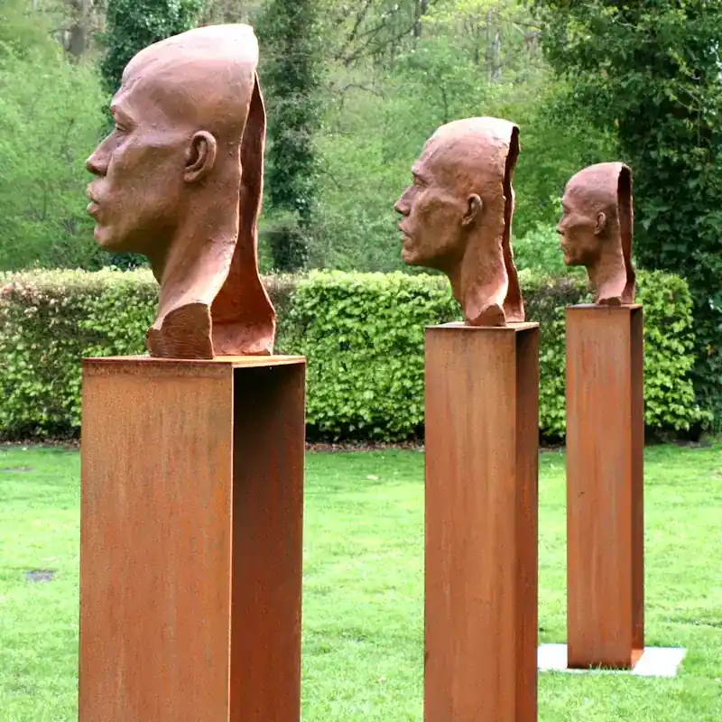 Genzai van Philippe Timmermans | figuur beeld in metaalcomposiet oplage 8 190 cm hoog